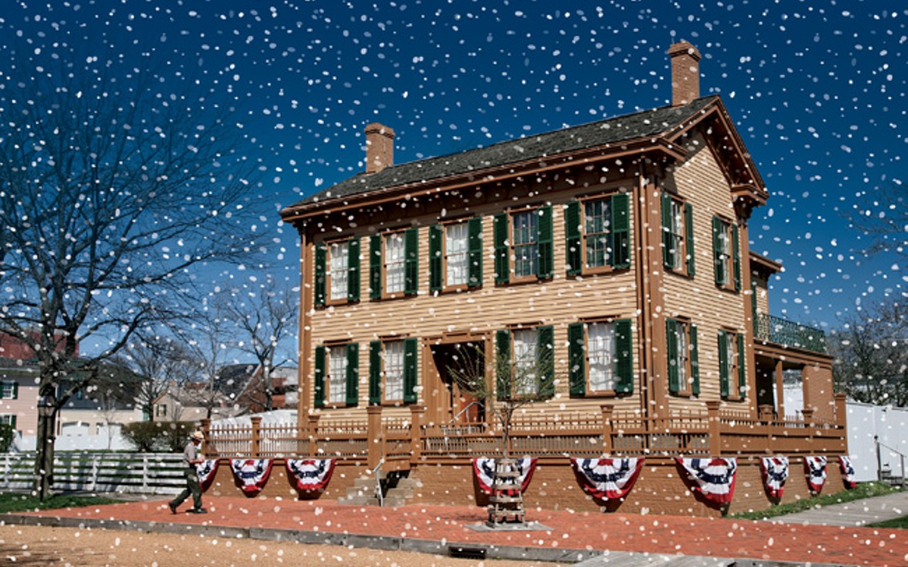 Historic homes for the holidays