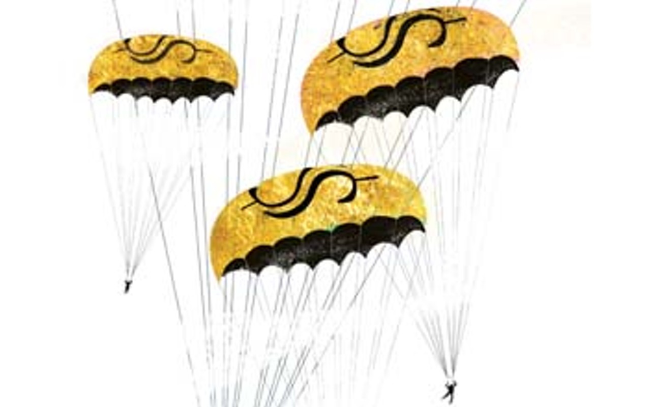 Parachutes get more golden at GateHouse