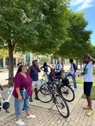 Image: 5-Mile History Bike Tours