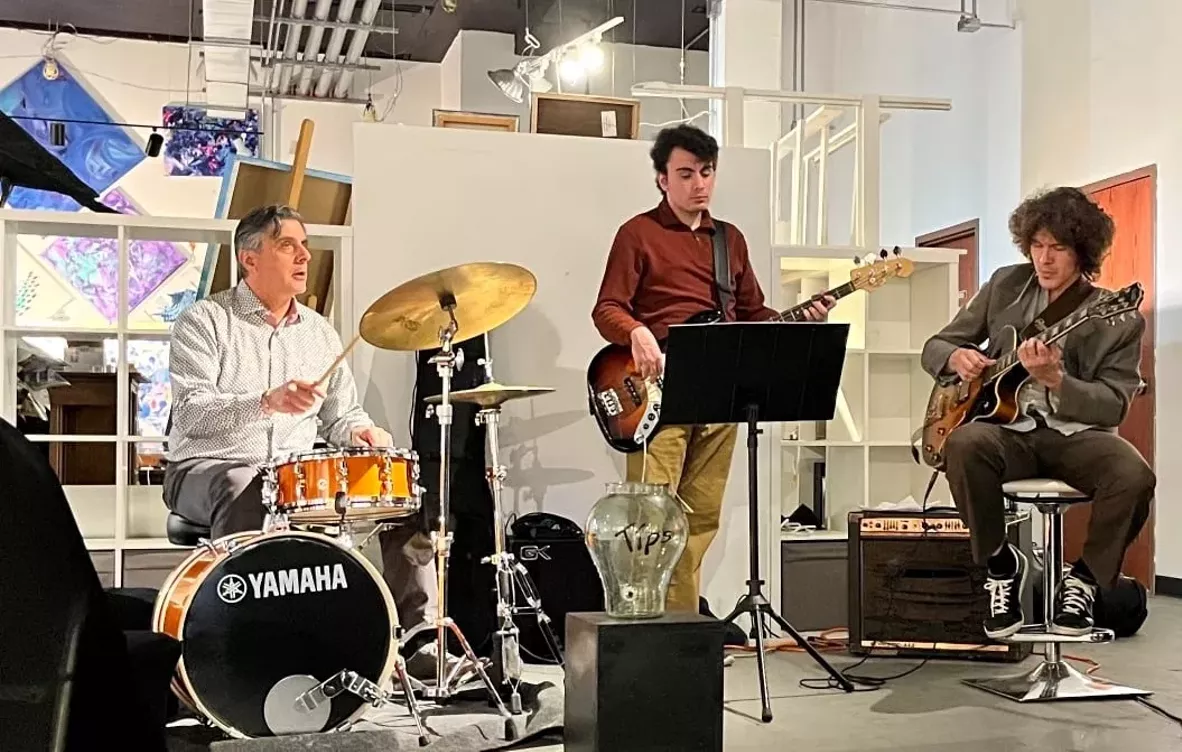 Brazil Caf&eacute; Trio, L to R Craig Russo , Adrian Russo, Jose' Gobbo