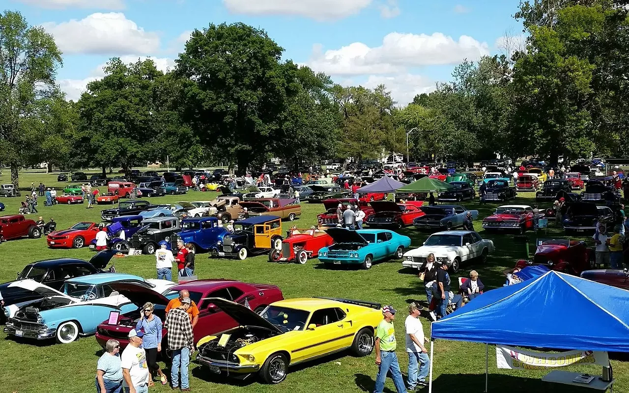 Image: Car Show and Fall Cruise Night
