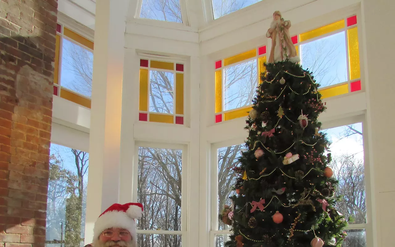 Image: Christmas at Elmwood