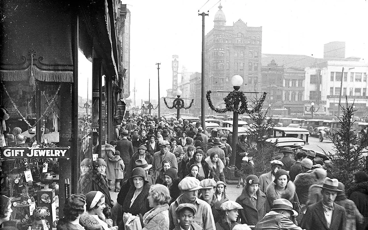 Image: "Christmas in the Capital City"