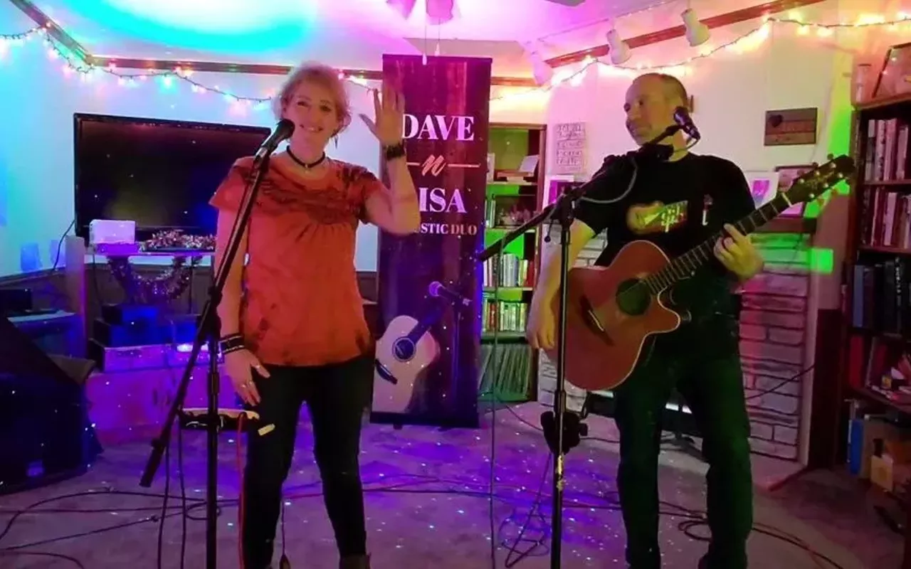 Image: Dave n Lisa