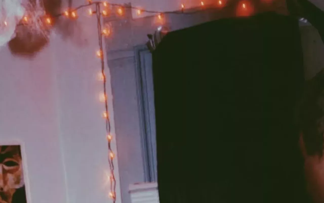 Image: Open mic with Emily How
