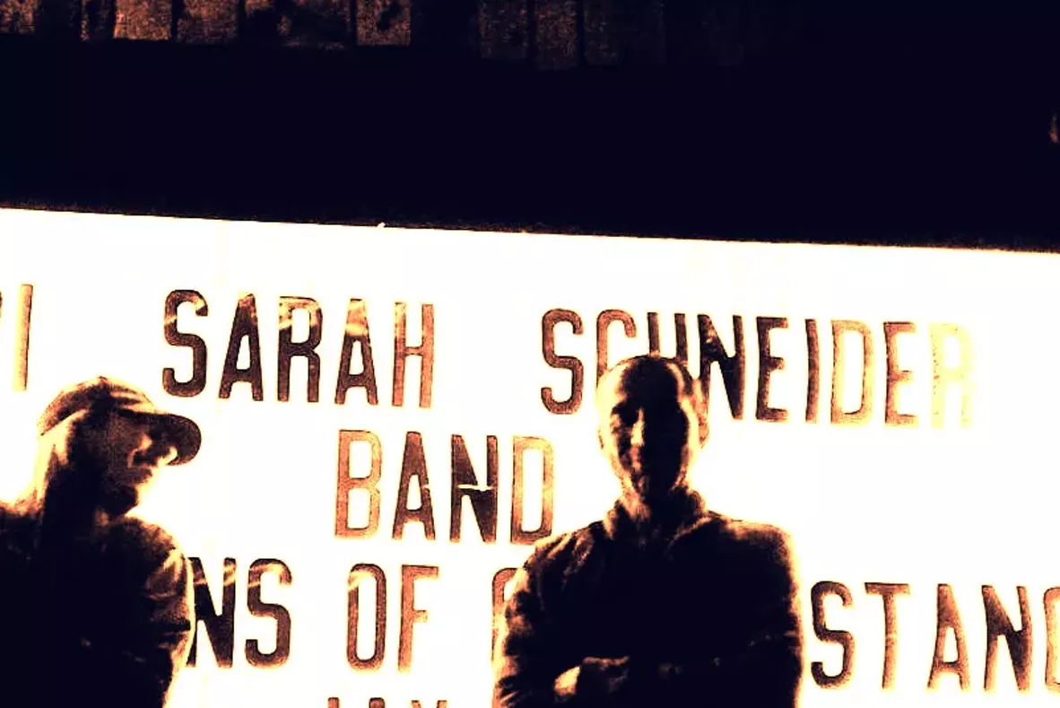 sarah_schneider_band.webp