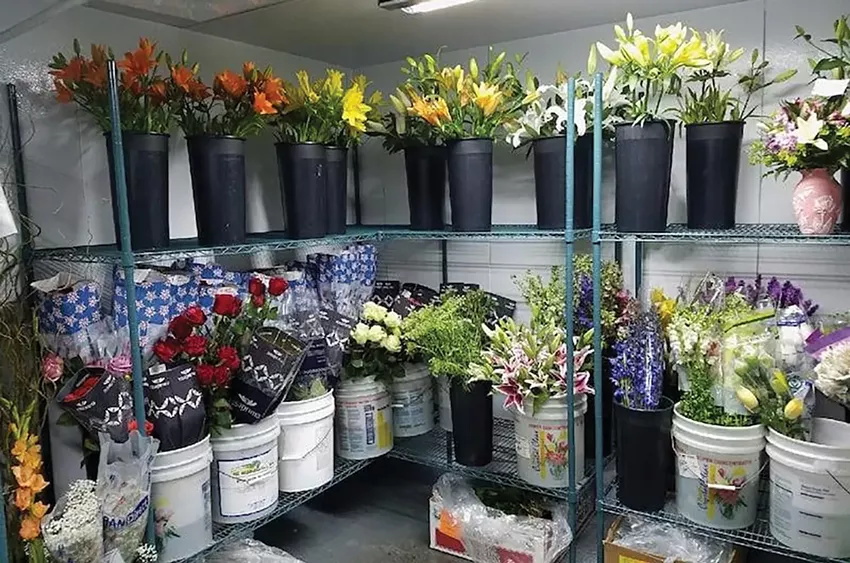FLOWER SHOP
