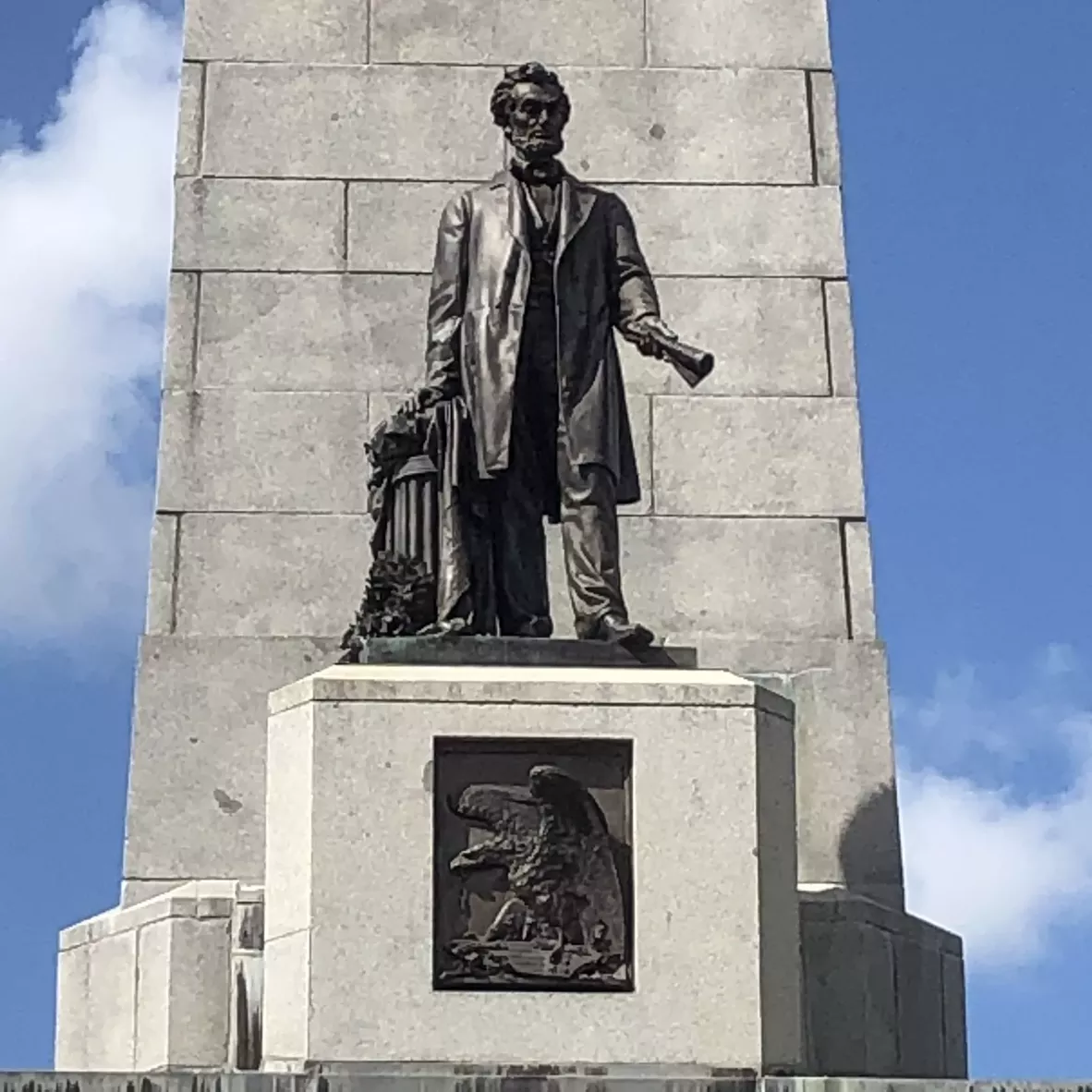 Lincoln Statue atop the Lincoln Tomb in Springfield